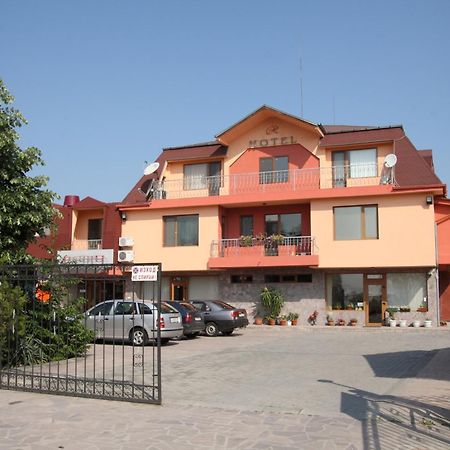 فندق Complex Racic Voyvodinovo المظهر الخارجي الصورة